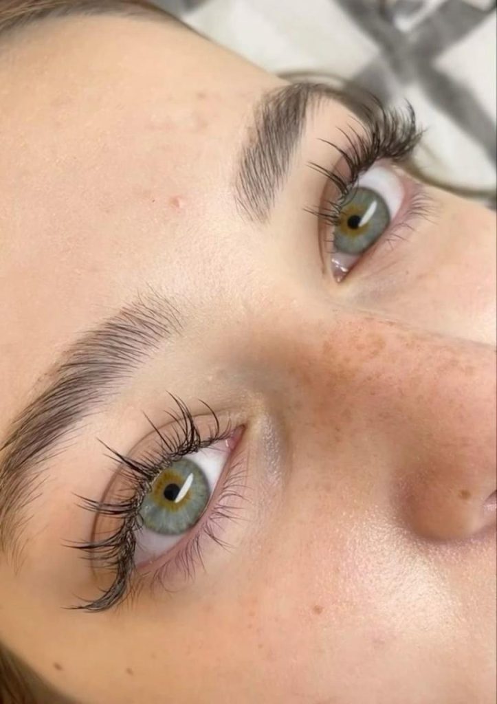 lash services thumbnail